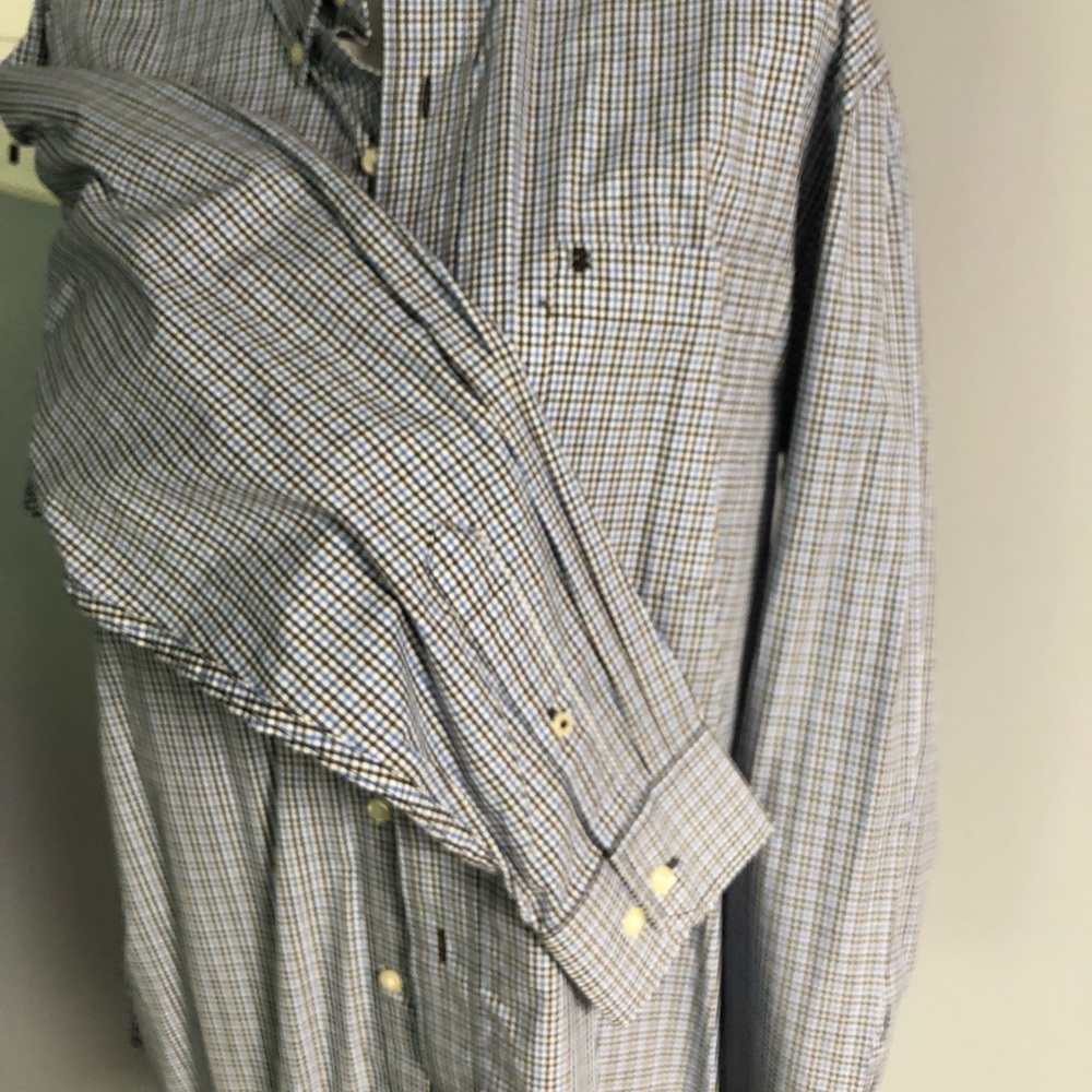 Mens Long Sleeved Button Down Shirt By IZOD Medium - Picture 8 of 13
